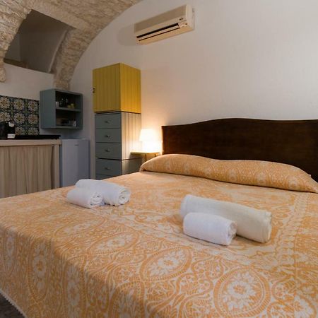 Casa Villani Guest House Ostuni Esterno foto
