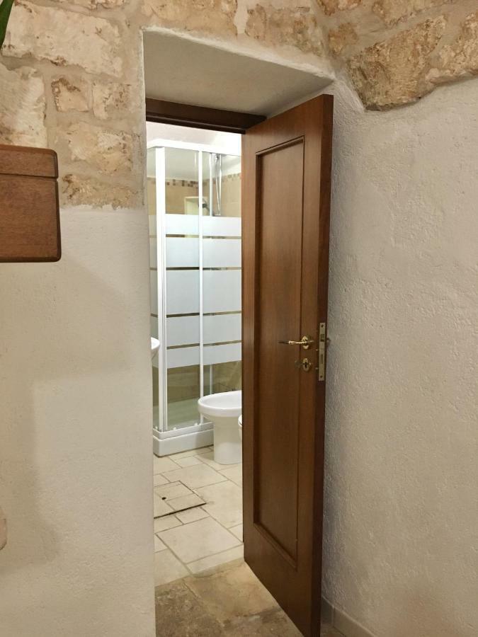 Casa Villani Guest House Ostuni Esterno foto