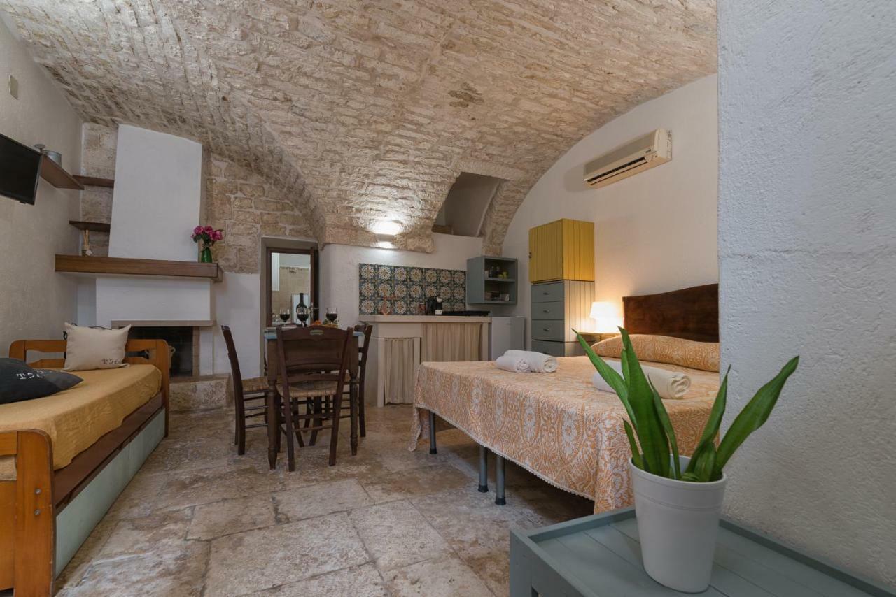 Casa Villani Guest House Ostuni Esterno foto