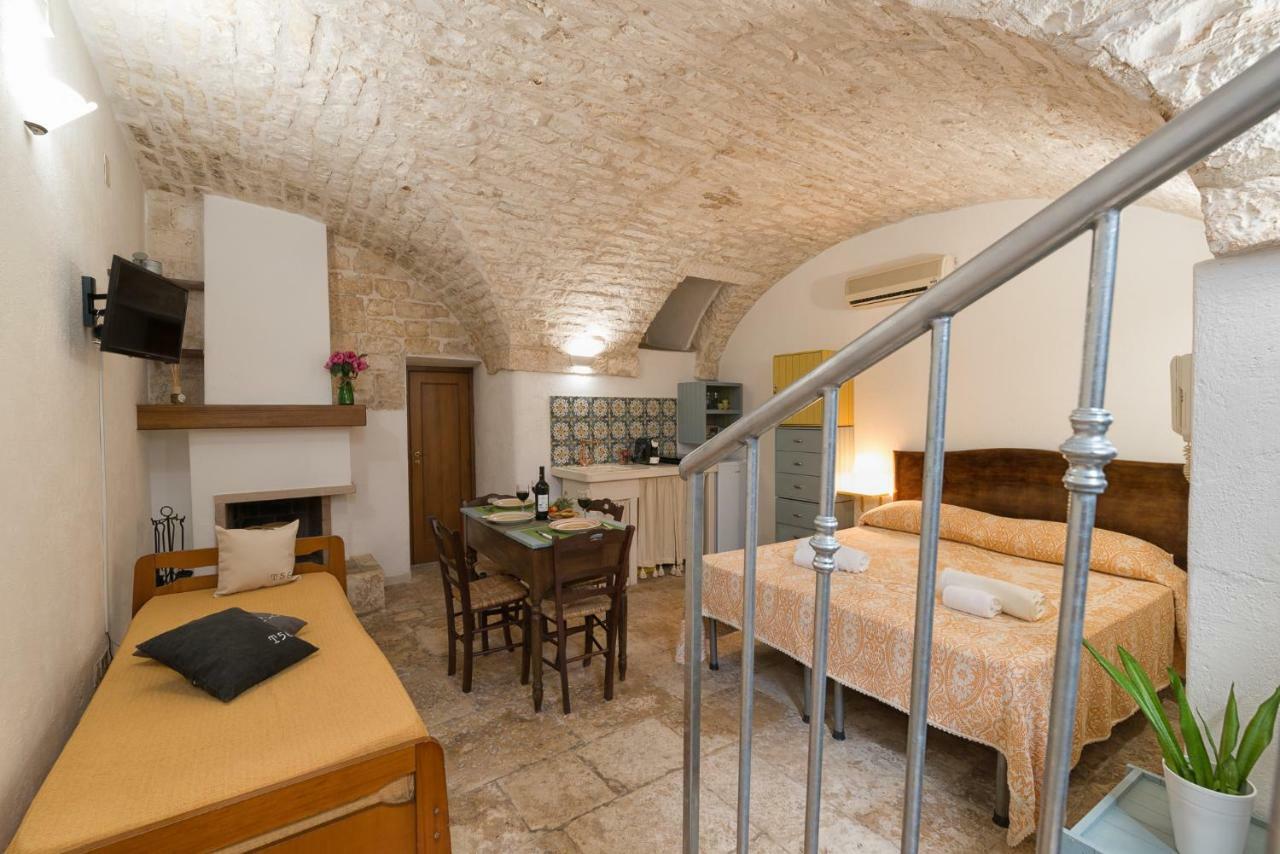 Casa Villani Guest House Ostuni Esterno foto